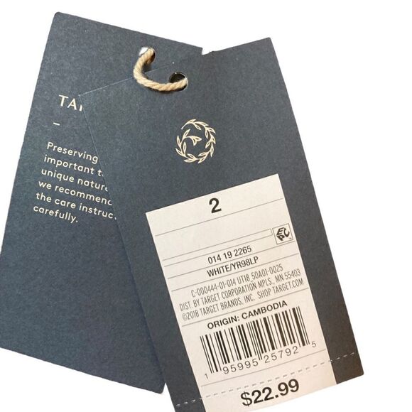 Universal Thread High-Rise Vintage Bermuda Jean Shorts, Off White, Size 2, NWT - Picture 8 of 13